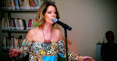 Ângela Zanirato é a vencedora do Concurso Arribaçã com o livro “Madalenas Desarrependidas” Ângela Zanirato é a vencedora do Concurso Arribaçã com o livro “Madalenas Desarrependidas”
